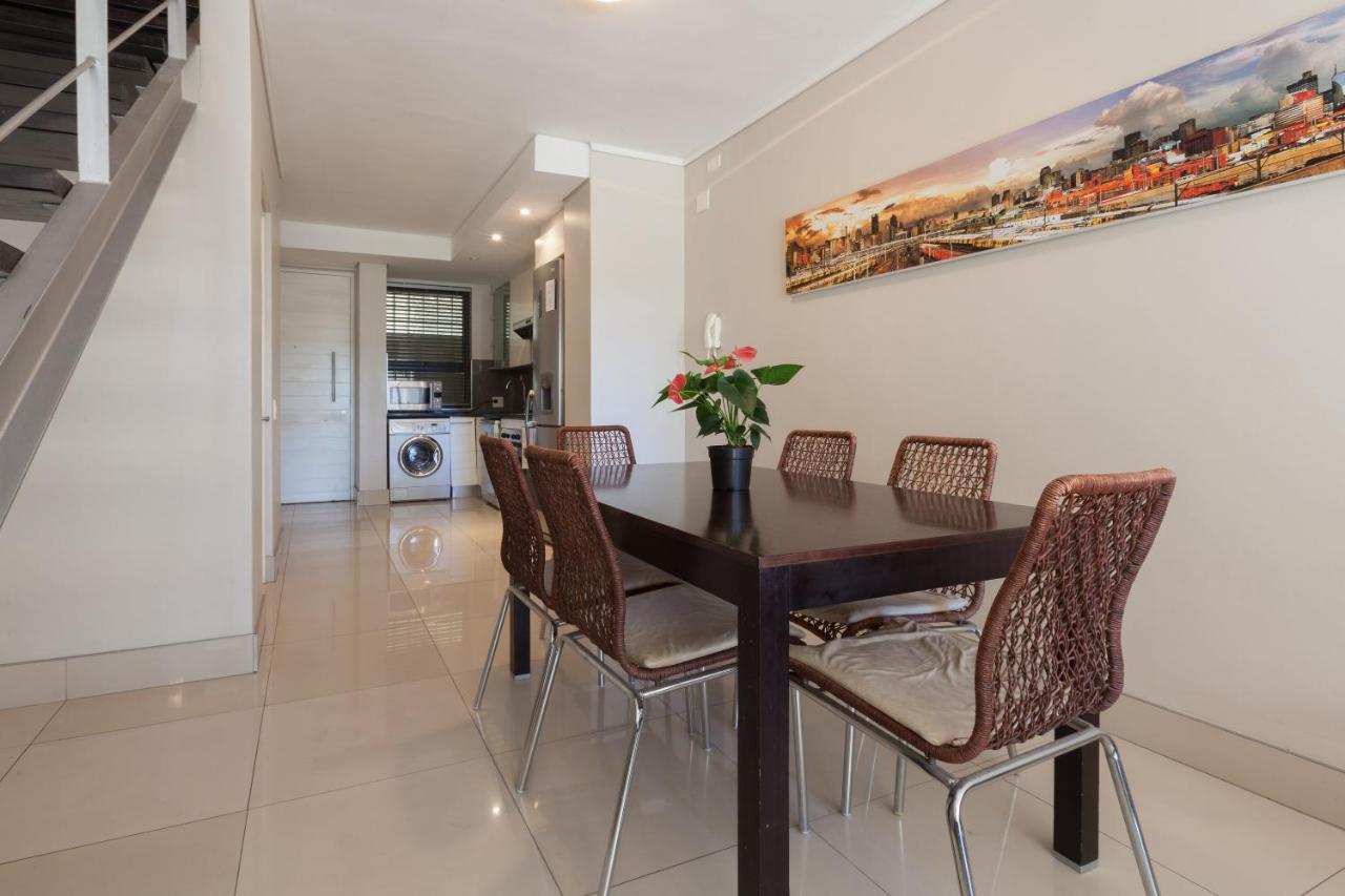 Adderley Terraces J10 By Ctha Kapstadt