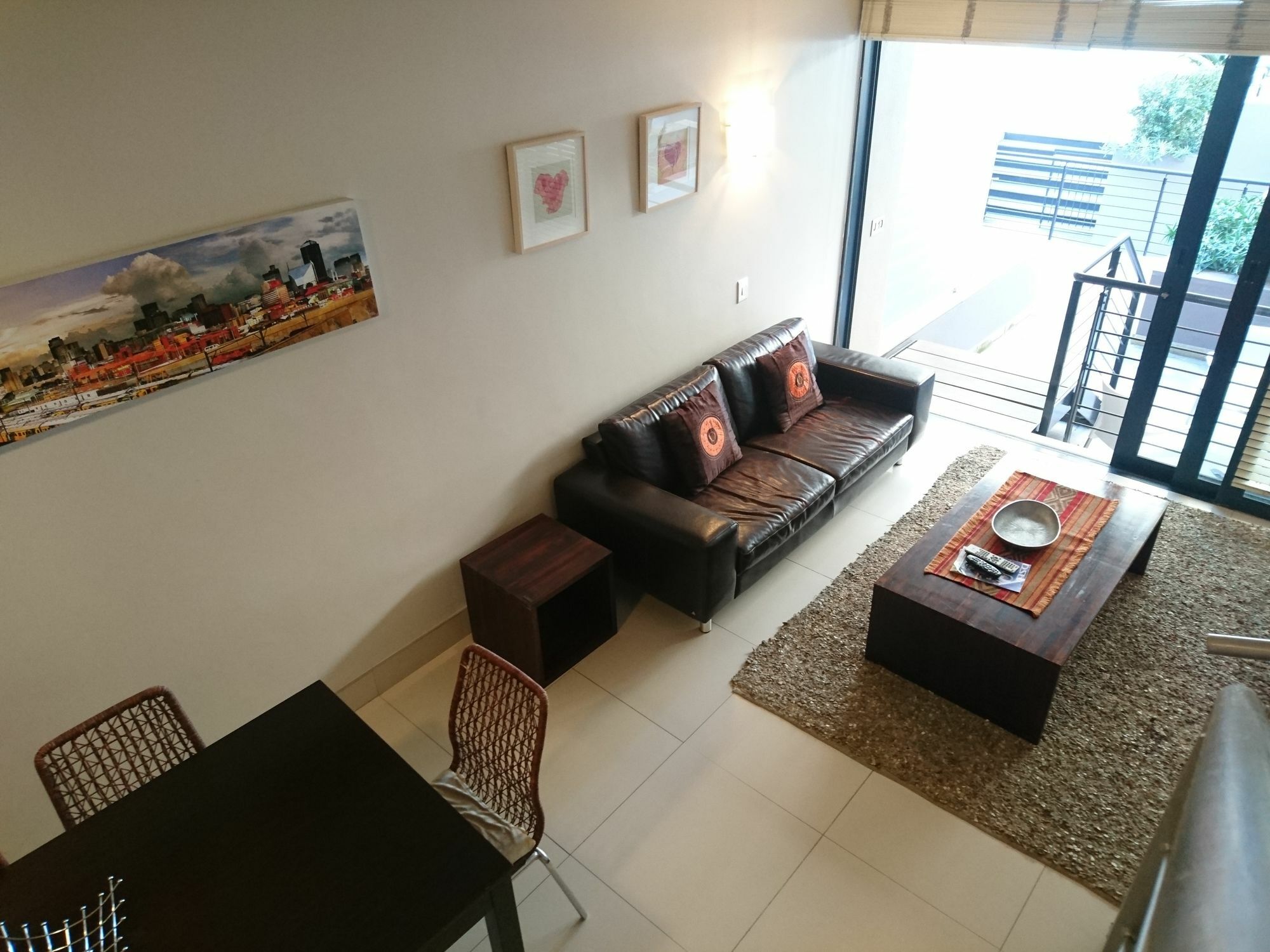 Adderley Terraces J10 By Ctha Kapstadt